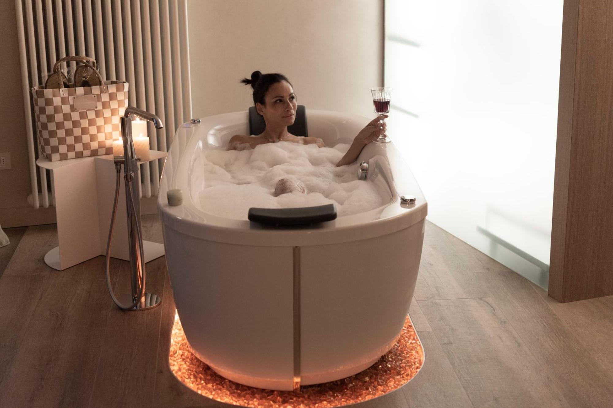 San Colombano Suites باردولينو المظهر الخارجي الصورة