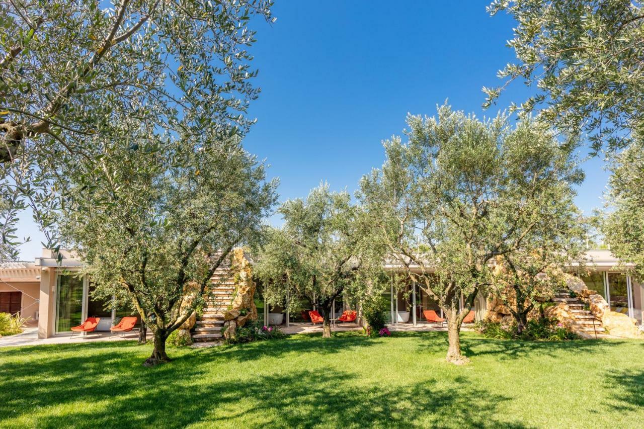 San Colombano Suites باردولينو المظهر الخارجي الصورة